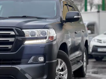 Toyota Land Cruiser 2015 года за 28 500 000 тг. в Алматы – фото 3