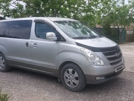 Hyundai Starex 2010 года за 6 900 000 тг. в Астана – фото 2