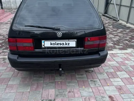 Volkswagen Passat 1995 года за 2 350 000 тг. в Алматы – фото 7