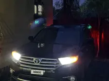 Toyota Highlander, 2011