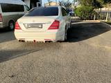 Mercedes-Benz S 450 2010 года за 13 000 000 тг. в Атырау – фото 3
