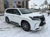 Lexus LX 570 2018 годаүшін55 000 000 тг. в Алматы