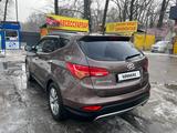 Hyundai Santa Fe 2013 года за 10 200 000 тг. в Алматы – фото 2