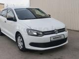 Volkswagen Polo 2013 года за 3 000 000 тг. в Жезказган – фото 2