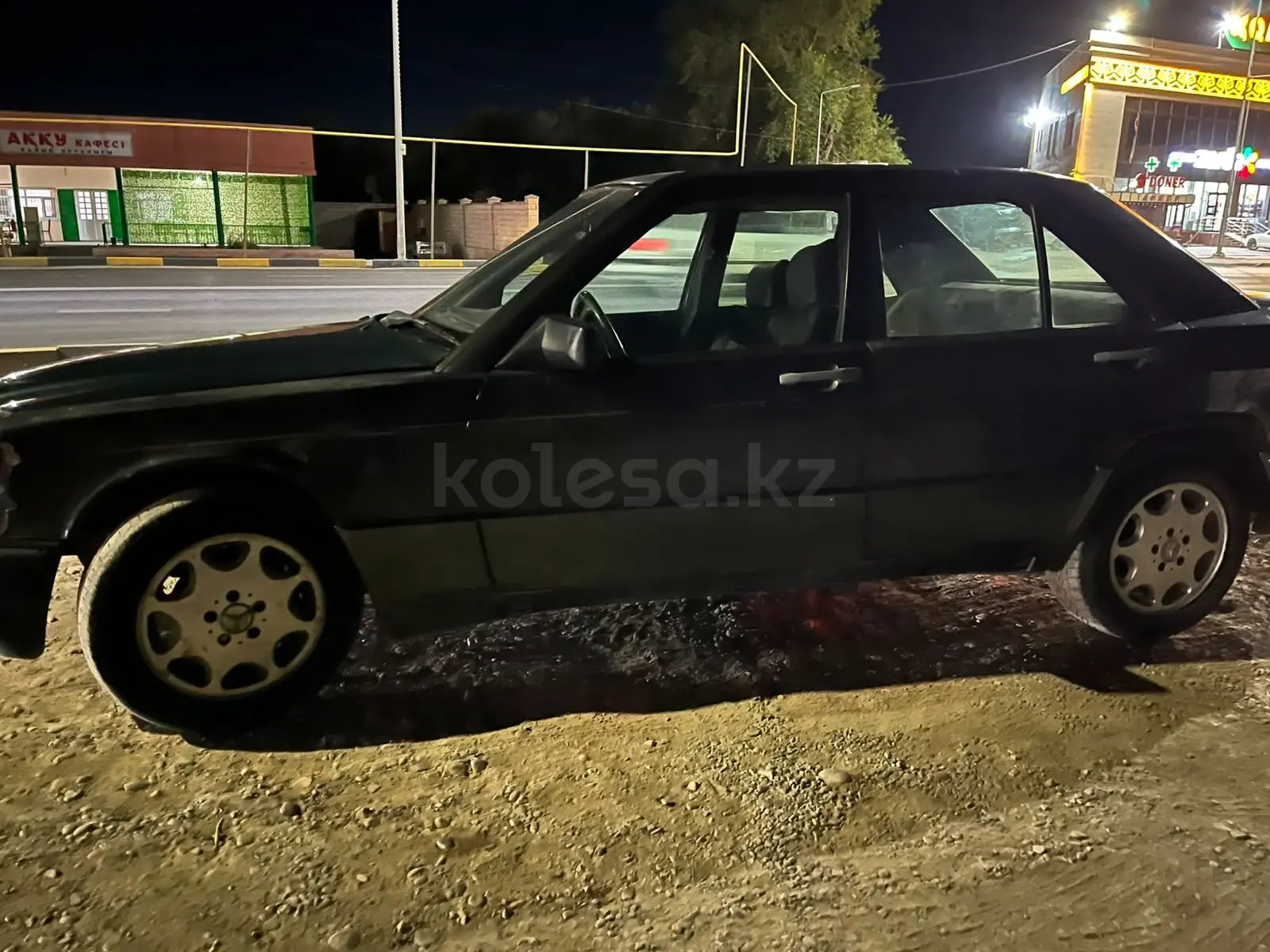 Mercedes-Benz 190, 1989