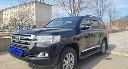 Toyota Land Cruiser 2017 года за 35 000 000 тг. в Астана