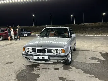 BMW 520 1992 года за 1 200 000 тг. в Тараз – фото 4