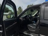 Chevrolet Tahoe 2009 года за 14 500 000 тг. в Алматы – фото 2