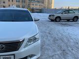 Toyota Camry 2014 годаүшін9 800 000 тг. в Костанай – фото 2