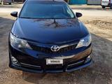 Toyota Camry 2013 года за 5 400 000 тг. в Актобе