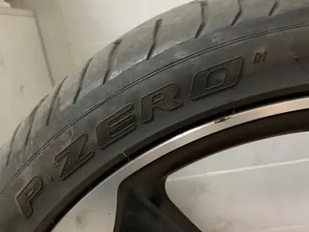 Pirelli P zero в комплекте с коваными дисками на Ауди за 500 000 тг. в Алматы – фото 2