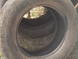 Шины на внедорожник за 5 000 тг. в Актобе – фото 3