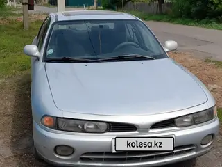 Mitsubishi Galant