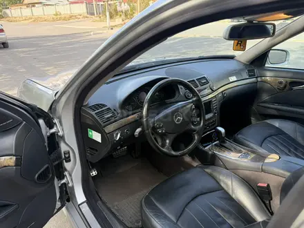 Mercedes-Benz E 500 2002 года за 7 500 000 тг. в Алматы – фото 14