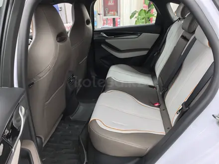 BYD Qin Plus 2024 года за 49 875 000 тг. в Алматы – фото 5