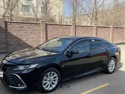 Toyota Camry 2023 года за 17 000 000 тг. в Павлодар – фото 2