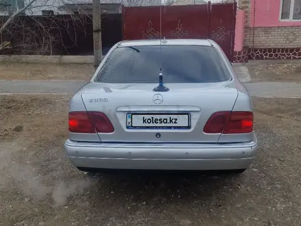 Mercedes-Benz E 240 1997 года за 3 500 000 тг. в Кызылорда