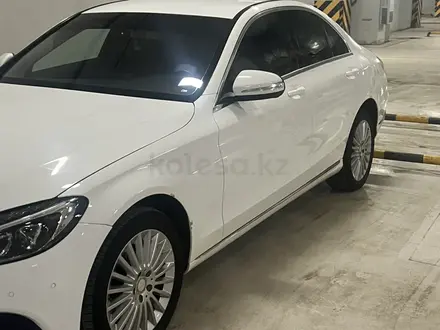 Mercedes-Benz C 180 2015 годаүшін10 000 000 тг. в Астана – фото 3