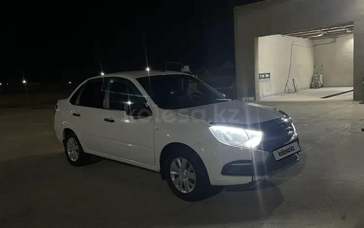 ВАЗ (Lada) Granta 2190 2019 годаүшін4 100 000 тг. в Актау