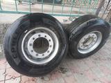 Шины для грузовых за 300 000 тг. в Алматы