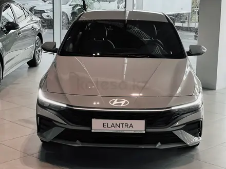 Hyundai Elantra 2024 годаүшін10 990 000 тг. в Шымкент