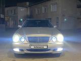 Mercedes-Benz E 320 2000 года за 4 500 000 тг. в Туркестан – фото 2