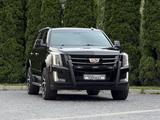 Cadillac Escalade 2019 года за 38 000 000 тг. в Алматы – фото 2