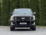 Cadillac Escalade 2019 года за 38 000 000 тг. в Алматы – фото 4