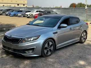 Kia Optima, 2011