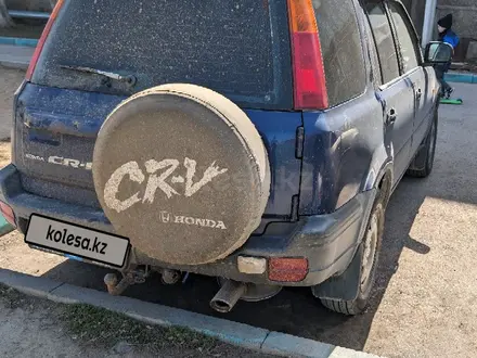 Honda CR-V 1998 года за 3 800 000 тг. в Караганда – фото 3