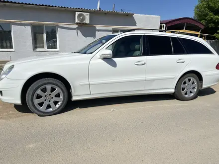 Mercedes-Benz E 200 2006 года за 5 500 000 тг. в Атырау – фото 3