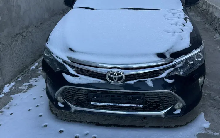 Toyota Camry 2017 годаfor12 000 000 тг. в Шымкент