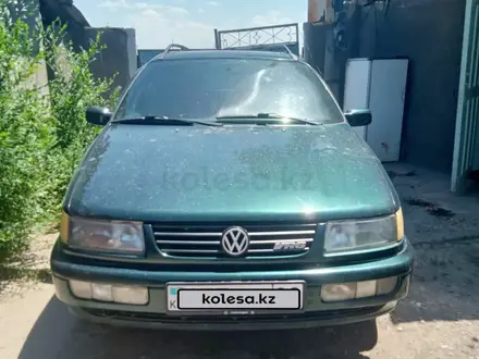 Volkswagen Passat 1995 года за 2 000 000 тг. в Шу – фото 2