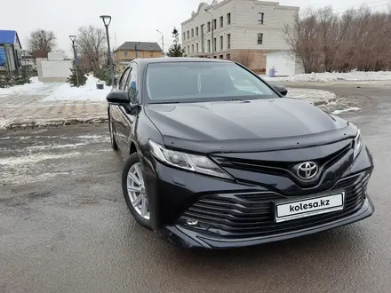 Toyota Camry 2019 года за 15 500 000 тг. в Астана – фото 9