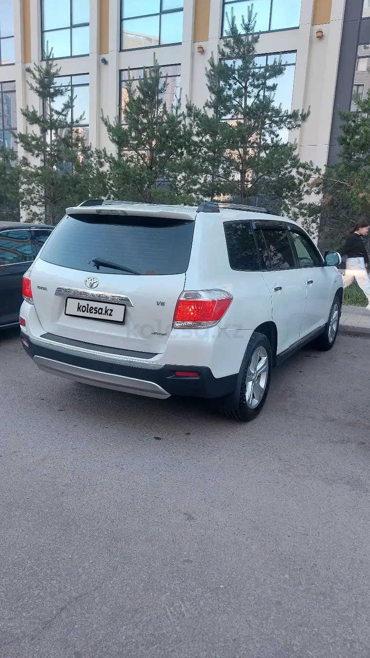 Toyota Highlander, 2012