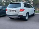Toyota Highlander 2012 года за 12 000 000 тг. в Караганда – фото 3