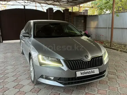 Skoda Superb 2019 года за 13 800 000 тг. в Алматы