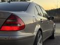 Mercedes-Benz E 320 2003 годаfor5 800 000 тг. в Караганда – фото 16