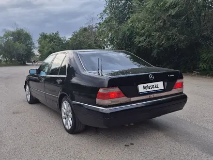Mercedes-Benz S 320 1998 года за 3 200 000 тг. в Алматы – фото 14