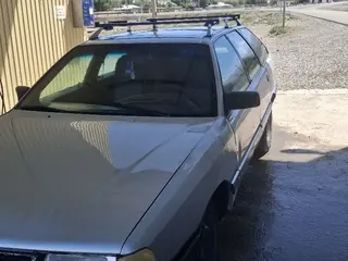 Audi 100