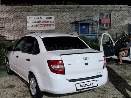 ВАЗ (Lada) Granta 2190 2018 года за 3 600 000 тг. в Семей – фото 5