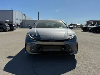 Toyota Camry Luxe