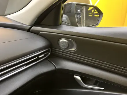 Hyundai Elantra 2023 года за 9 500 000 тг. в Астана – фото 13