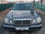 Mercedes-Benz E 230 1996 года за 2 700 000 тг. в Смирново – фото 2