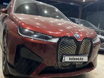 BMW iX 2023 года за 37 000 000 тг. в Алматы – фото 3