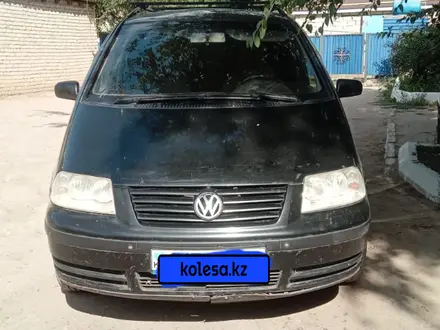 Volkswagen Sharan 2002 года за 2 500 000 тг. в Кандыагаш – фото 6