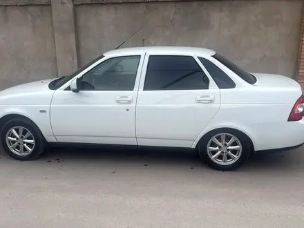 ВАЗ (Lada) Priora 2170 2014 года за 4 000 000 тг. в Тараз – фото 2