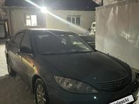 Toyota Camry 2003 годаfor2 300 000 тг. в Актобе