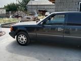 Mercedes-Benz E 220 1991 годаfor1 500 000 тг. в Шымкент – фото 2