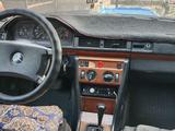 Mercedes-Benz E 220 1991 годаfor1 500 000 тг. в Шымкент
